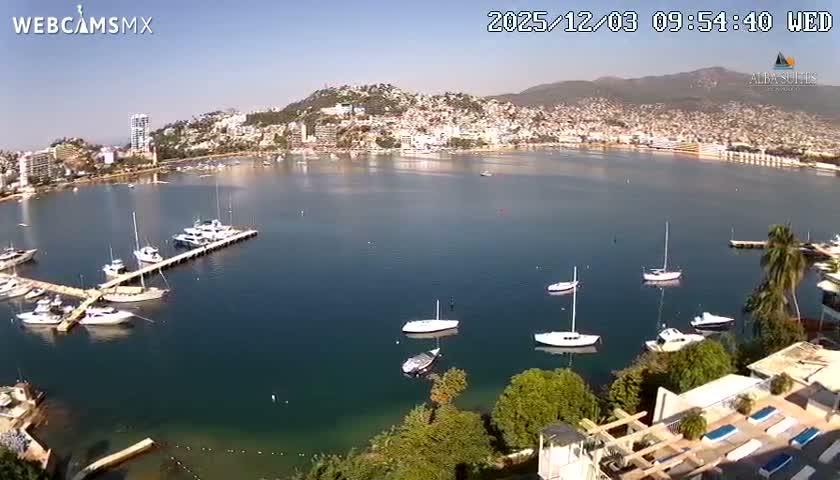 Acapulco City & Bahia de Acapulco Bay Live Cam - Acapulco de Juarez, Guerrero, Mexico
