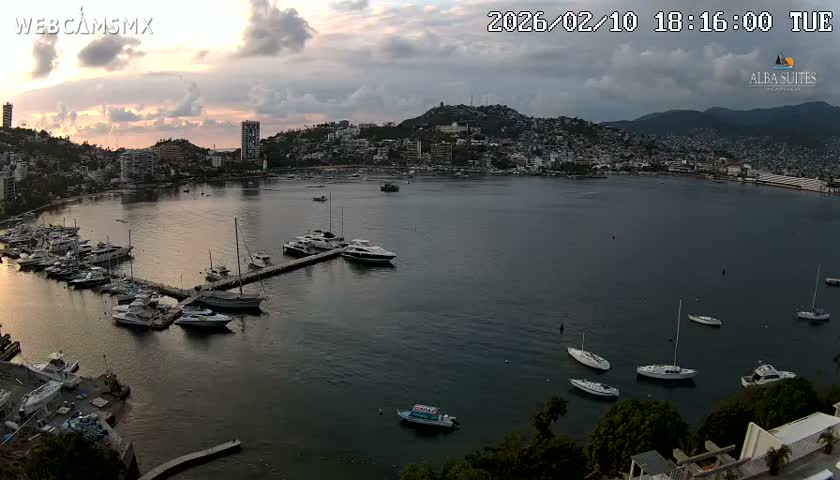 Acapulco City & Bahia de Acapulco Bay Live Cam - Acapulco de Juarez, Guerrero, Mexico
