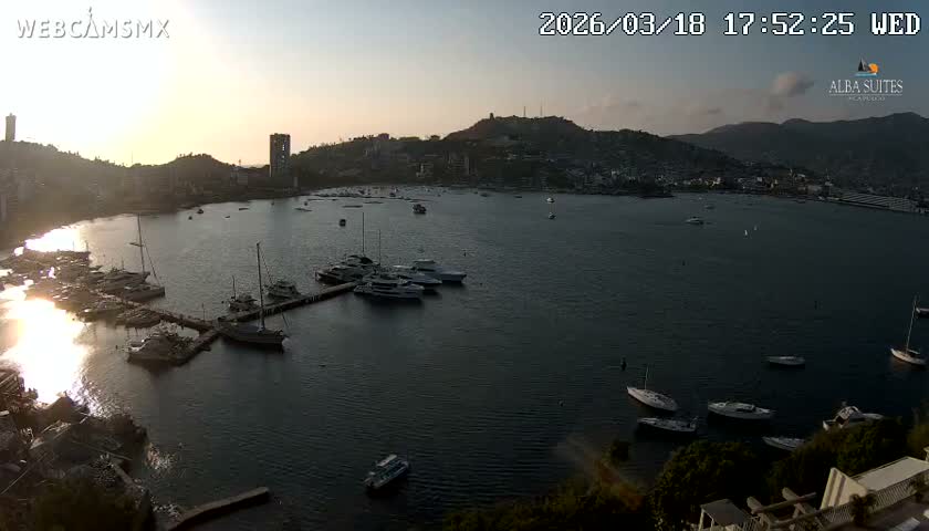 Acapulco City & Bahia de Acapulco Bay Live Cam - Acapulco de Juarez, Guerrero, Mexico