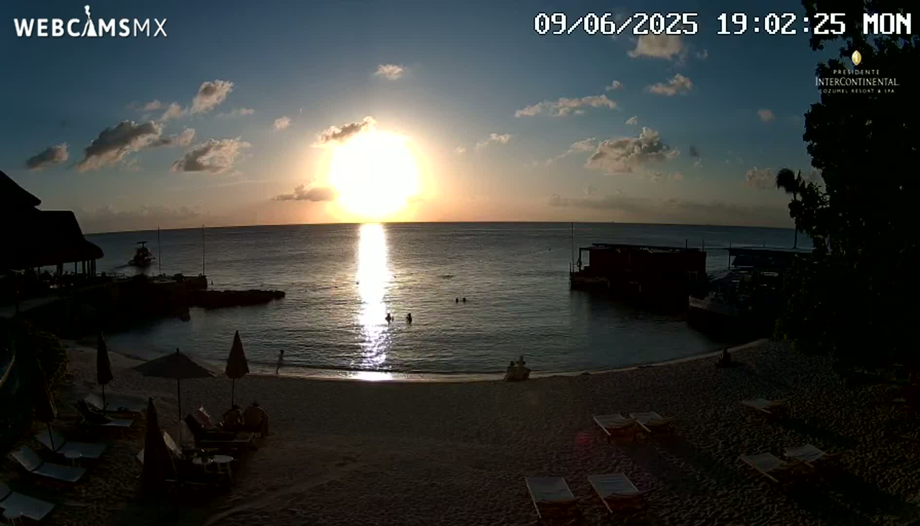 Cozumel,Presidente Intercontinental's Beach Live Cam - Municipio de Cozumel, Quintana Roo, Mexico