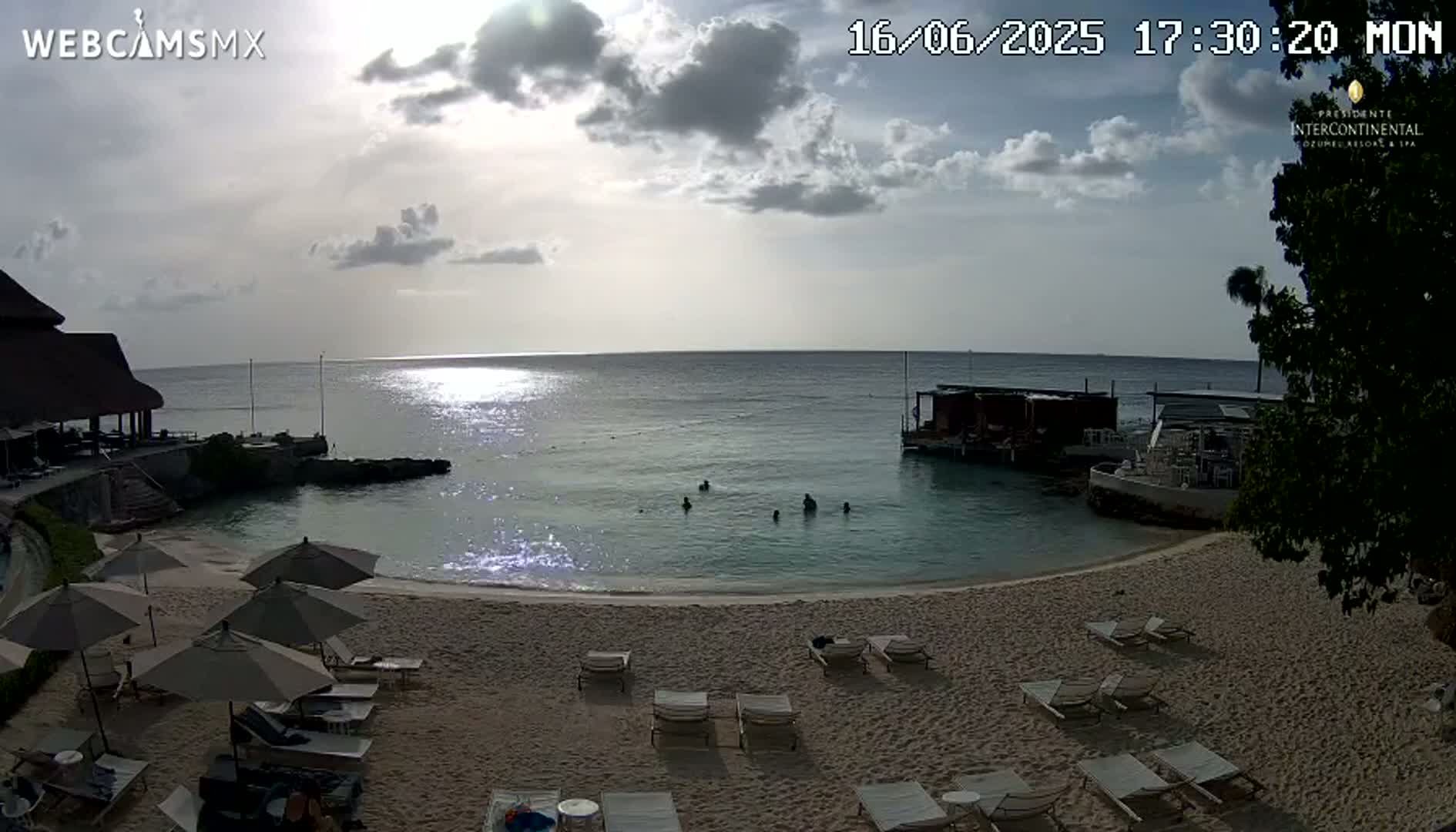 Cozumel,Presidente Intercontinental's Beach Live Cam - Municipio de Cozumel, Quintana Roo, Mexico