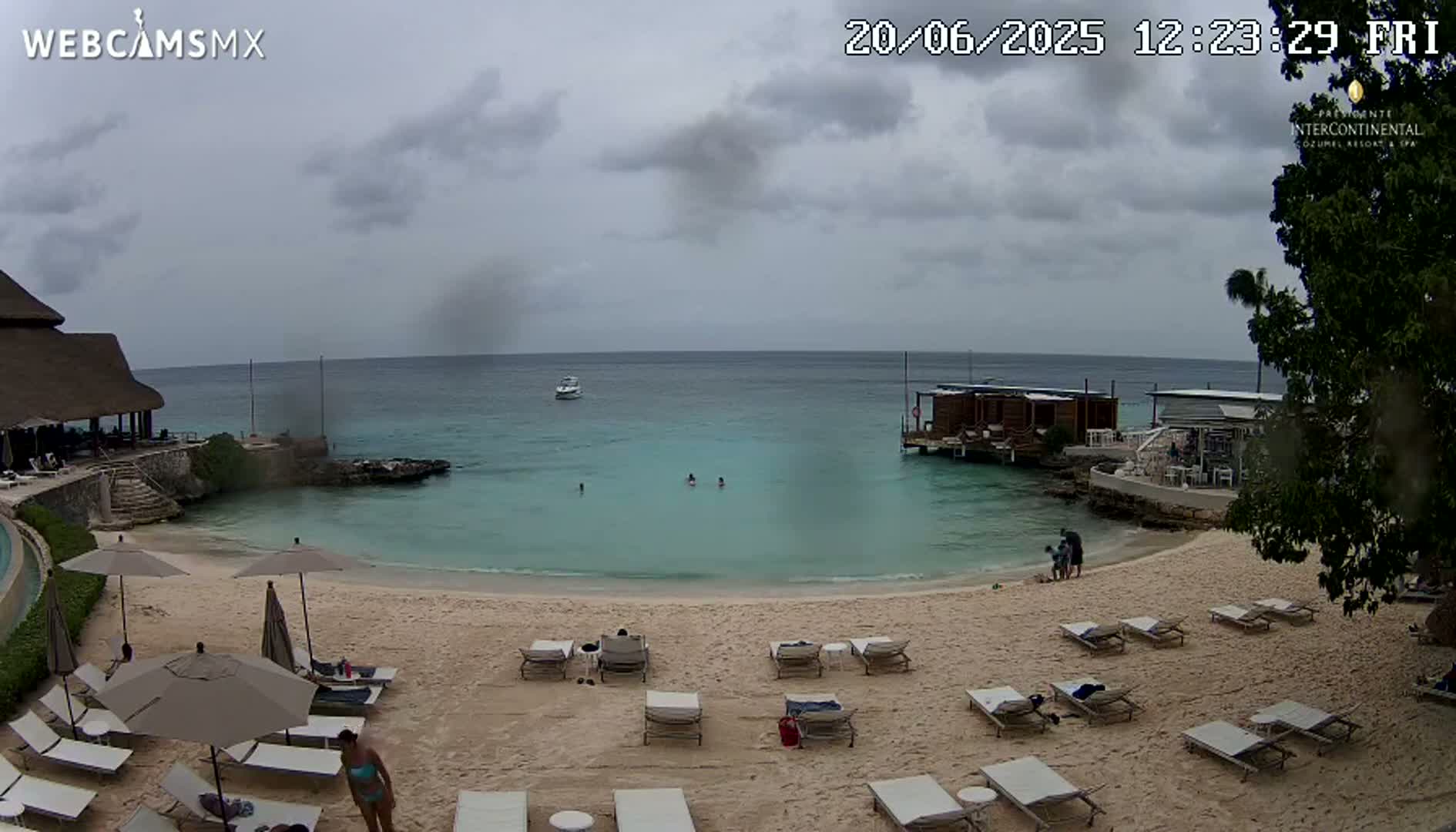 Cozumel,Presidente Intercontinental's Beach Live Cam - Municipio de Cozumel, Quintana Roo, Mexico