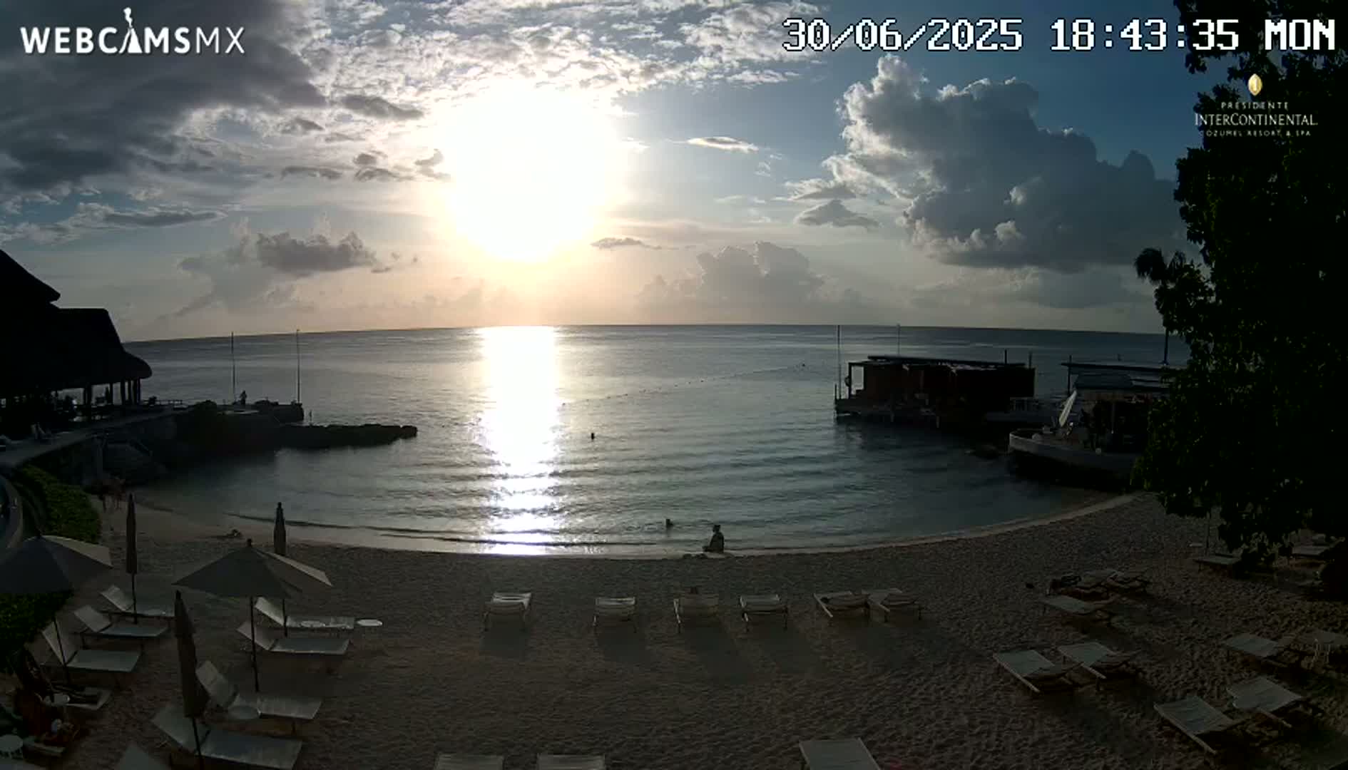 Cozumel,Presidente Intercontinental's Beach Live Cam - Municipio de Cozumel, Quintana Roo, Mexico