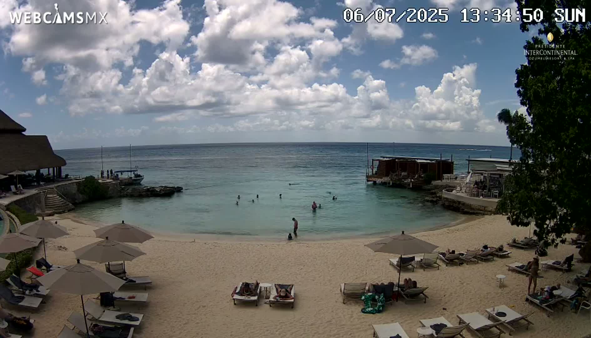 Cozumel,Presidente Intercontinental's Beach Live Cam - Municipio de Cozumel, Quintana Roo, Mexico