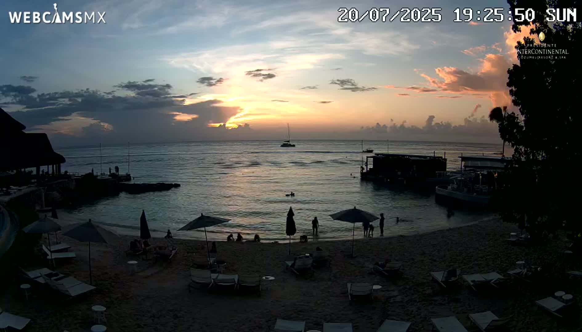 Cozumel,Presidente Intercontinental's Beach Live Cam - Municipio de Cozumel, Quintana Roo, Mexico