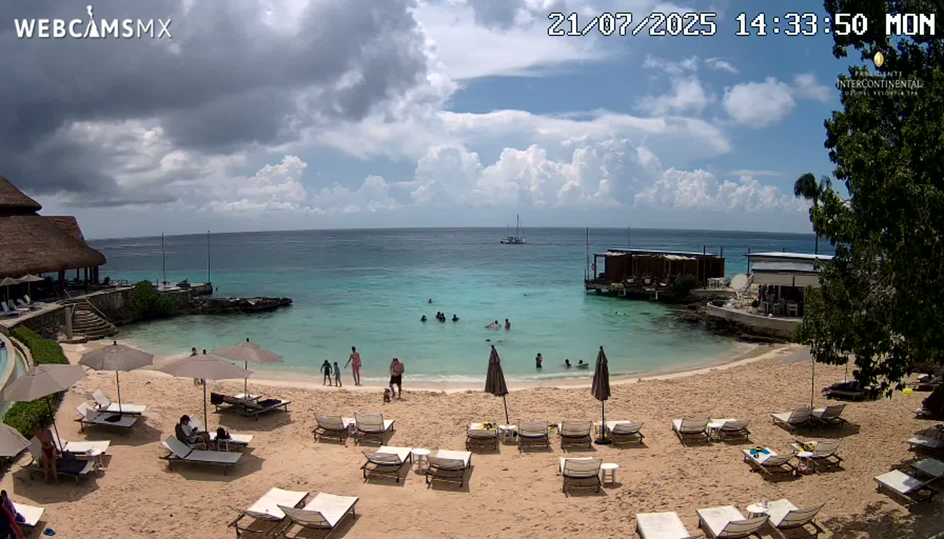 Cozumel,Presidente Intercontinental's Beach Live Cam - Municipio de Cozumel, Quintana Roo, Mexico