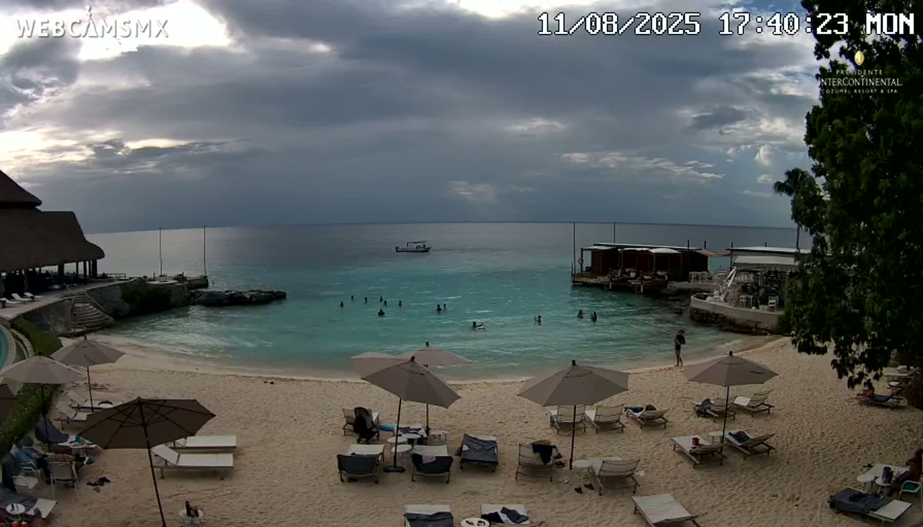 Cozumel,Presidente Intercontinental's Beach Live Cam - Municipio de Cozumel, Quintana Roo, Mexico