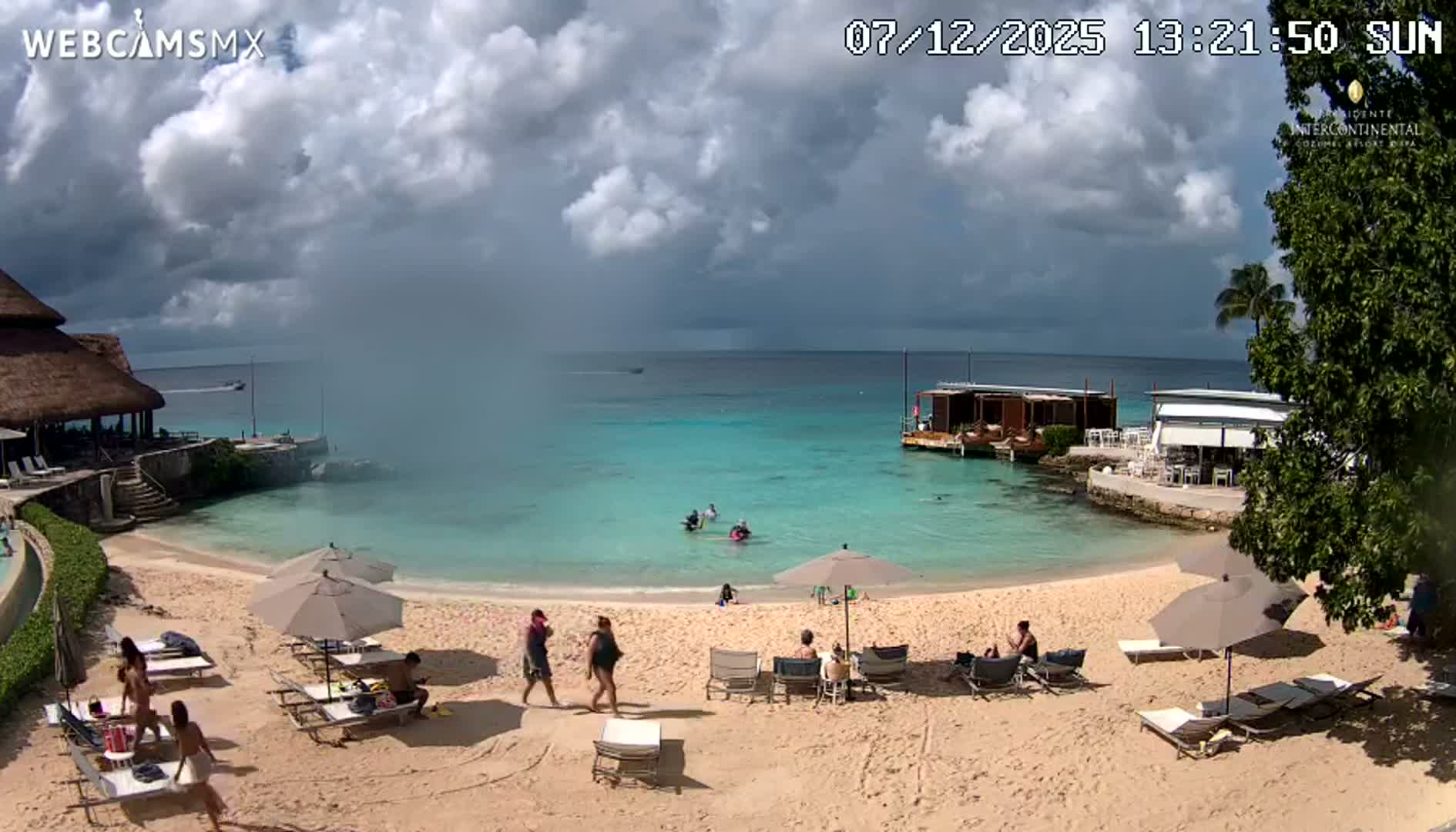 Cozumel,Presidente Intercontinental's Beach Live Cam - Zona Hotelera Sur, San Mugiel de Cozumel, Municipio de Cozumel, Quintana Roo, Mexico
