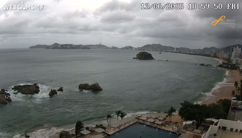Acapulco,  Playa Condesa Beach Live Cam - Acapulco de Juarez, Guerrero, Mexico