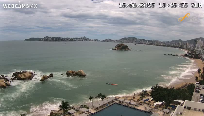 Acapulco,  Playa Condesa Beach Live Cam - Acapulco de Juarez, Guerrero, Mexico