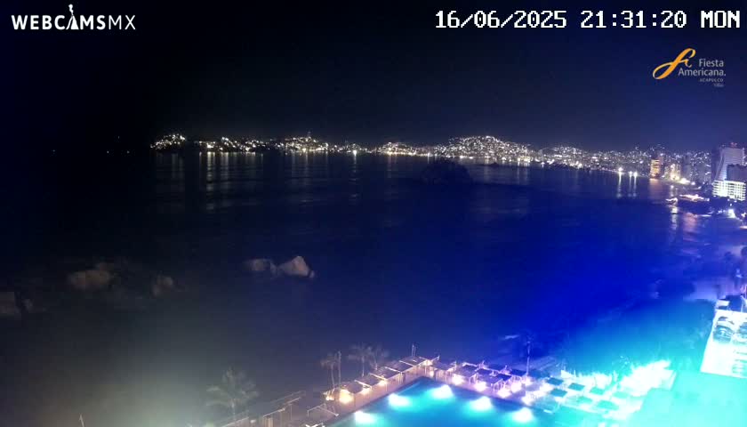 Acapulco,  Playa Condesa Beach Live Cam - Acapulco de Juarez, Guerrero, Mexico