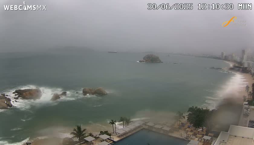 Acapulco,  Playa Condesa Beach Live Cam - Acapulco de Juarez, Guerrero, Mexico