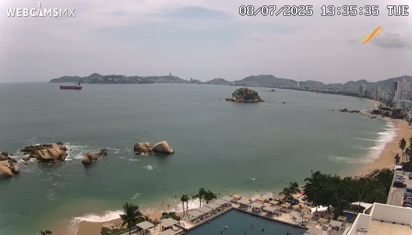Acapulco,  Playa Condesa Beach Live Cam - Acapulco de Juarez, Guerrero, Mexico