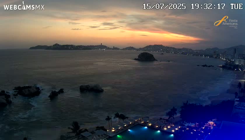 Acapulco,  Playa Condesa Beach Live Cam - Acapulco de Juarez, Guerrero, Mexico