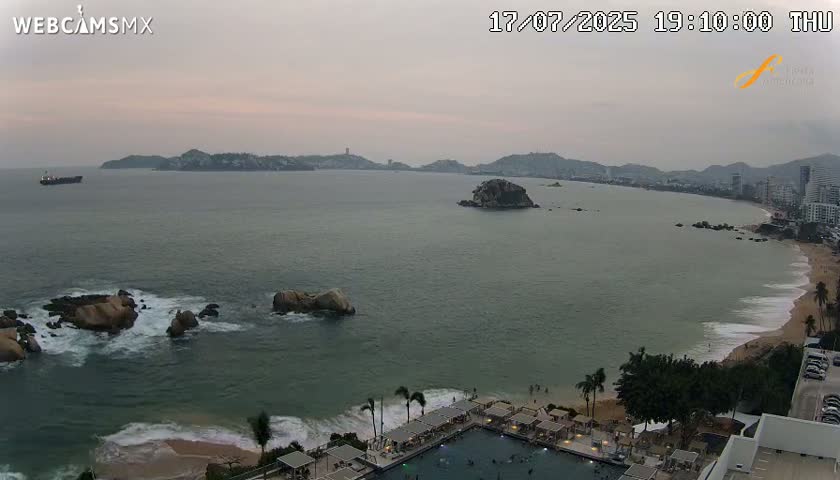 Acapulco,  Playa Condesa Beach Live Cam - Acapulco de Juarez, Guerrero, Mexico