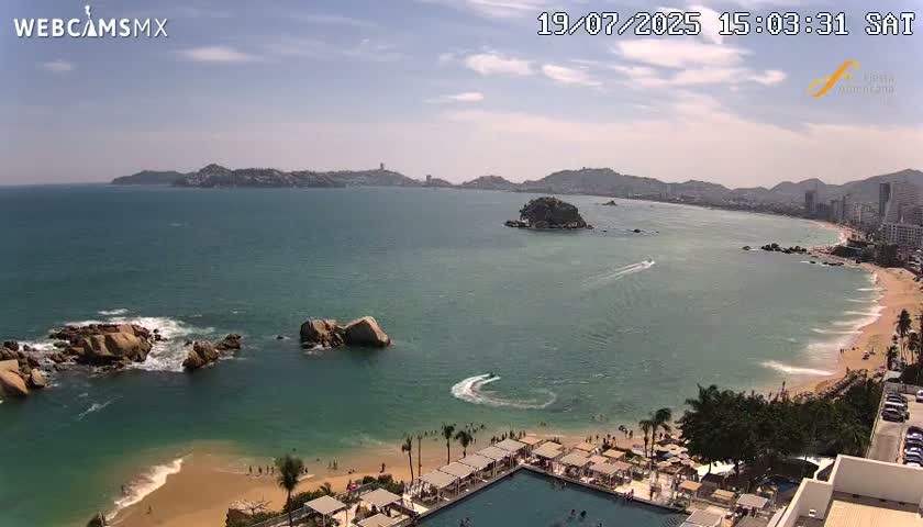 Acapulco,  Playa Condesa Beach Live Cam - Acapulco de Juarez, Guerrero, Mexico