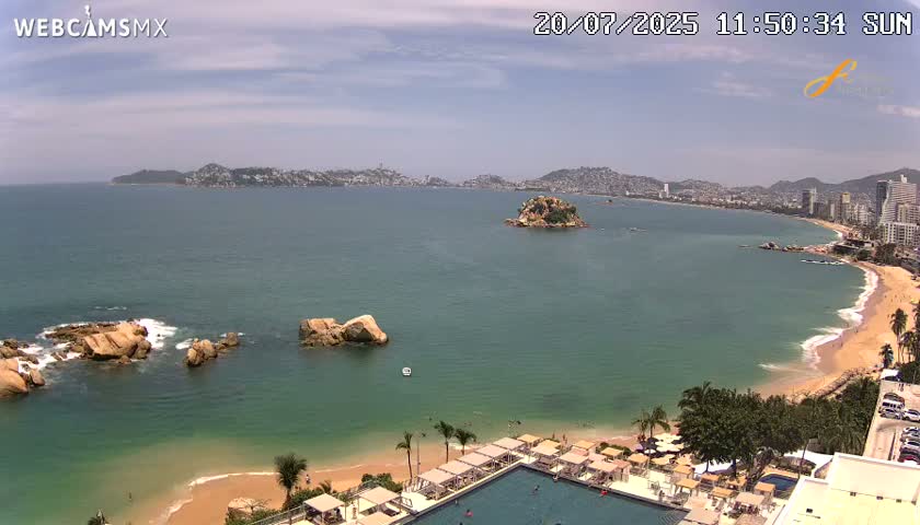 Acapulco,  Playa Condesa Beach Live Cam - Acapulco de Juarez, Guerrero, Mexico