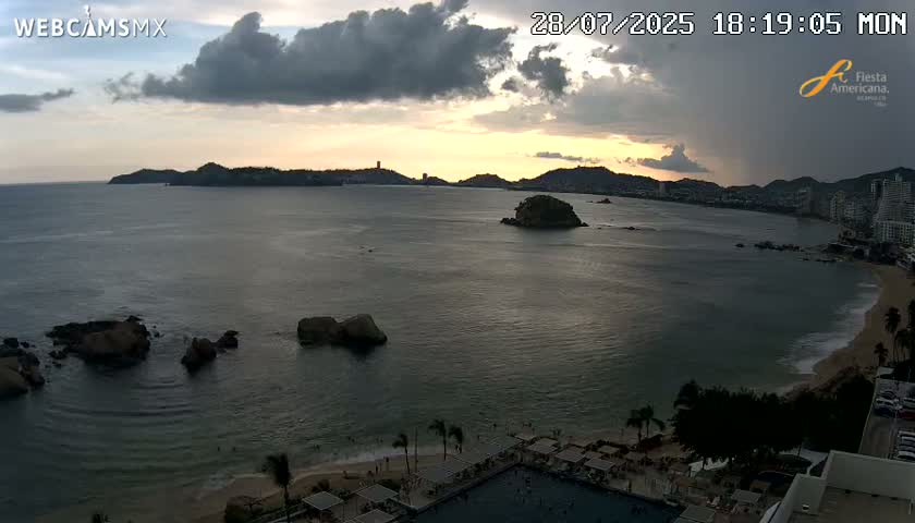 Acapulco,  Playa Condesa Beach Live Cam - Acapulco de Juarez, Guerrero, Mexico