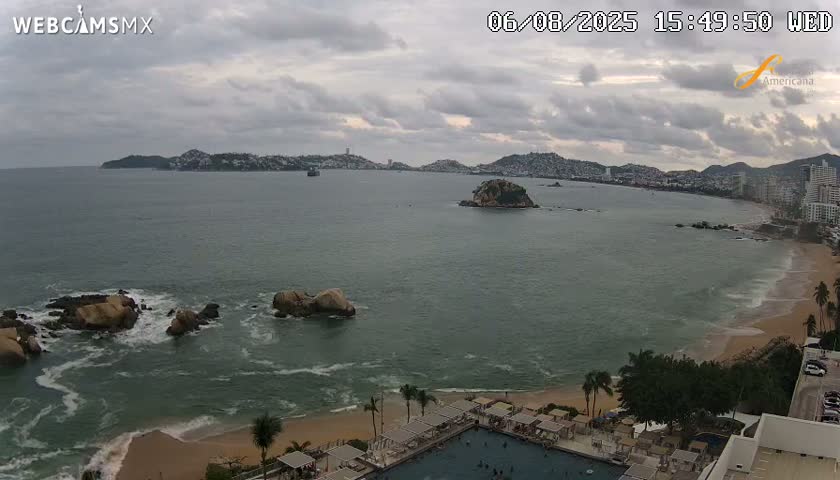 Acapulco,  Playa Condesa Beach Live Cam - Acapulco de Juarez, Guerrero, Mexico