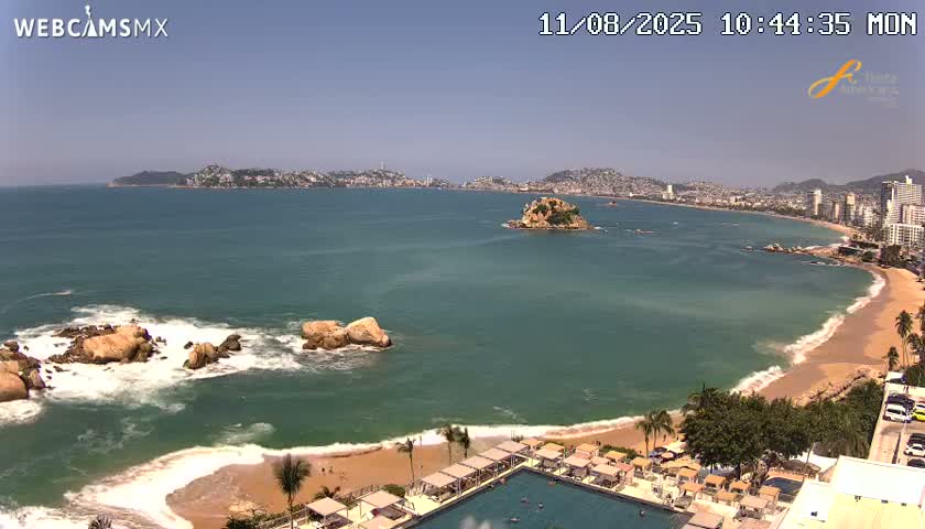 Acapulco,  Playa Condesa Beach Live Cam - Acapulco de Juarez, Guerrero, Mexico