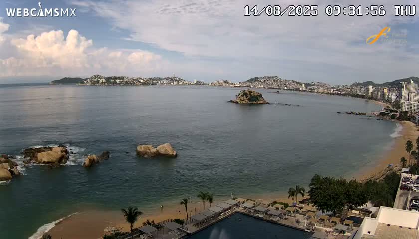 Acapulco,  Playa Condesa Beach Live Cam - Acapulco de Juarez, Guerrero, Mexico