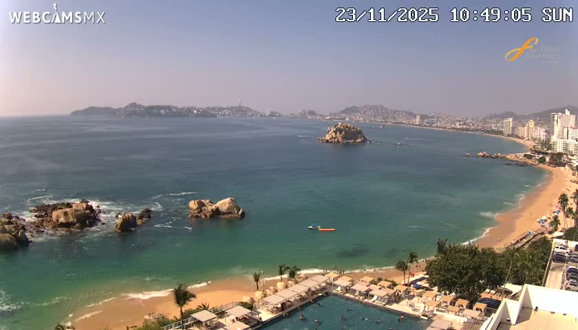 Acapulco,  Playa Condesa Beach Live Cam - Acapulco de Juarez, Guerrero, Mexico