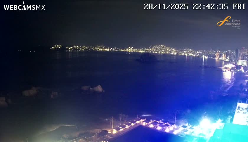 Acapulco,  Playa Condesa Beach Live Cam - Acapulco de Juarez, Guerrero, Mexico