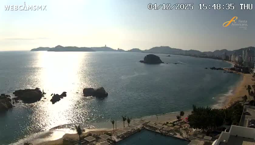 Acapulco,  Playa Condesa Beach Live Cam - Acapulco de Juarez, Guerrero, Mexico