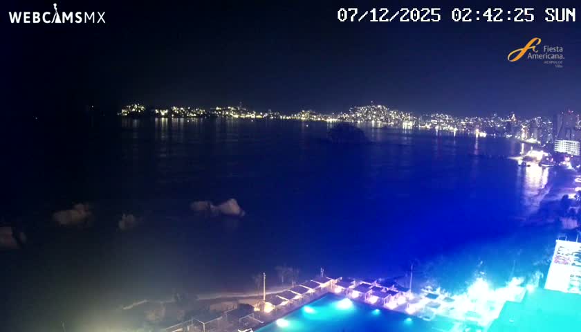 Acapulco,  Playa Condesa Beach Live Cam - Acapulco de Juarez, Guerrero, Mexico