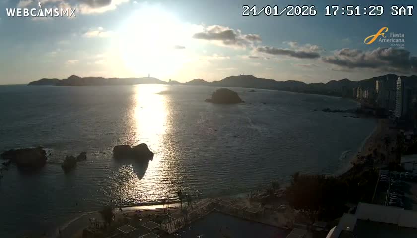 Acapulco,  Playa Condesa Beach Live Cam - Acapulco de Juarez, Guerrero, Mexico