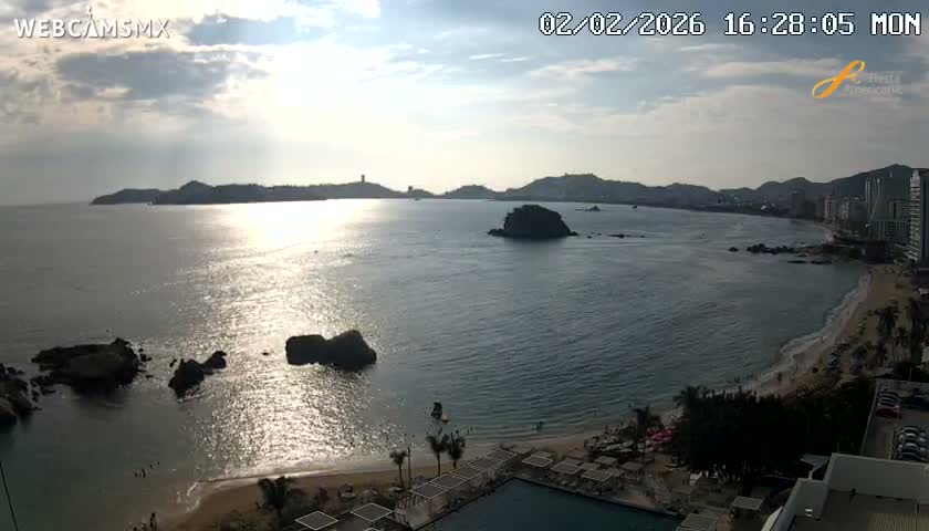 Acapulco,  Playa Condesa Beach Live Cam - Acapulco de Juarez, Guerrero, Mexico