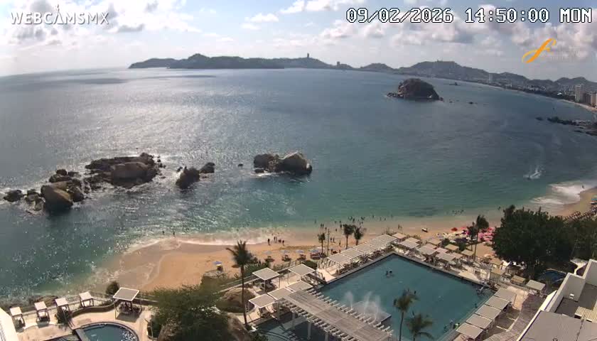 Acapulco,  Playa Condesa Beach Live Cam - Acapulco de Juarez, Guerrero, Mexico