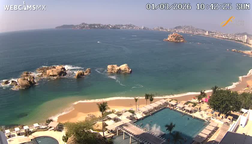Acapulco,  Playa Condesa Beach Live Cam - Acapulco de Juarez, Guerrero, Mexico