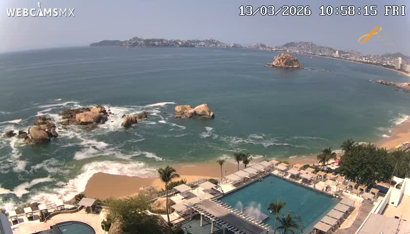 Acapulco,  Playa Condesa Beach Live Cam - Acapulco de Juarez, Guerrero, Mexico