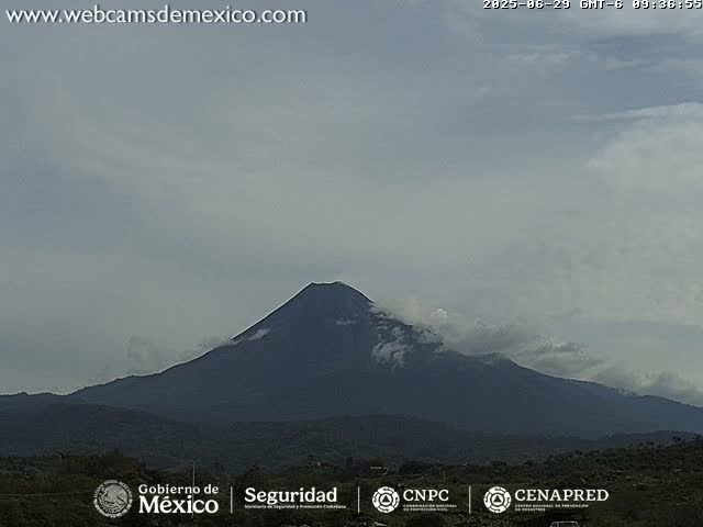 Volcán de  Colima Volcano from Montitlan Live Cam - Villa de Alvarez, Colima, Mexico