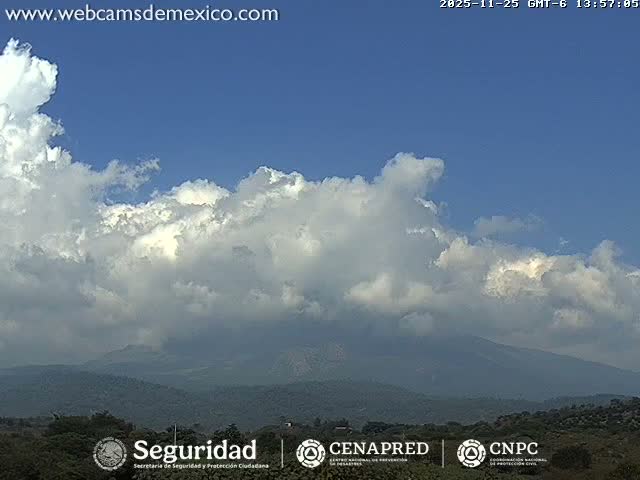 Volcán de  Colima Volcano from Montitlan Live Cam - Villa de Alvarez, Colima, Mexico