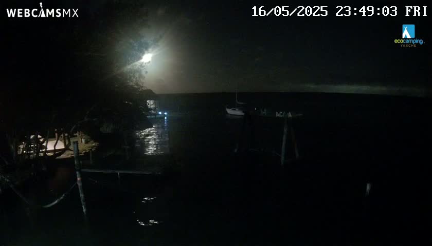 Laguna de Bacalar Lagoon Lake Live Cam - Bacalar,  Quintana Roo, Mexico