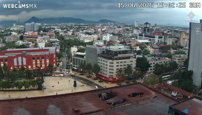 Mexico City, Monumento A la Revolución (Monument to the Revolution) & Plaza de la República Square Live Cam - Cuauhtemoc, Ciudad de Mexico, Mexico 