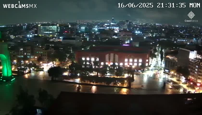 Mexico City, Monumento A la Revolución (Monument to the Revolution) & Plaza de la República Square Live Cam - Cuauhtemoc, Ciudad de Mexico, Mexico 