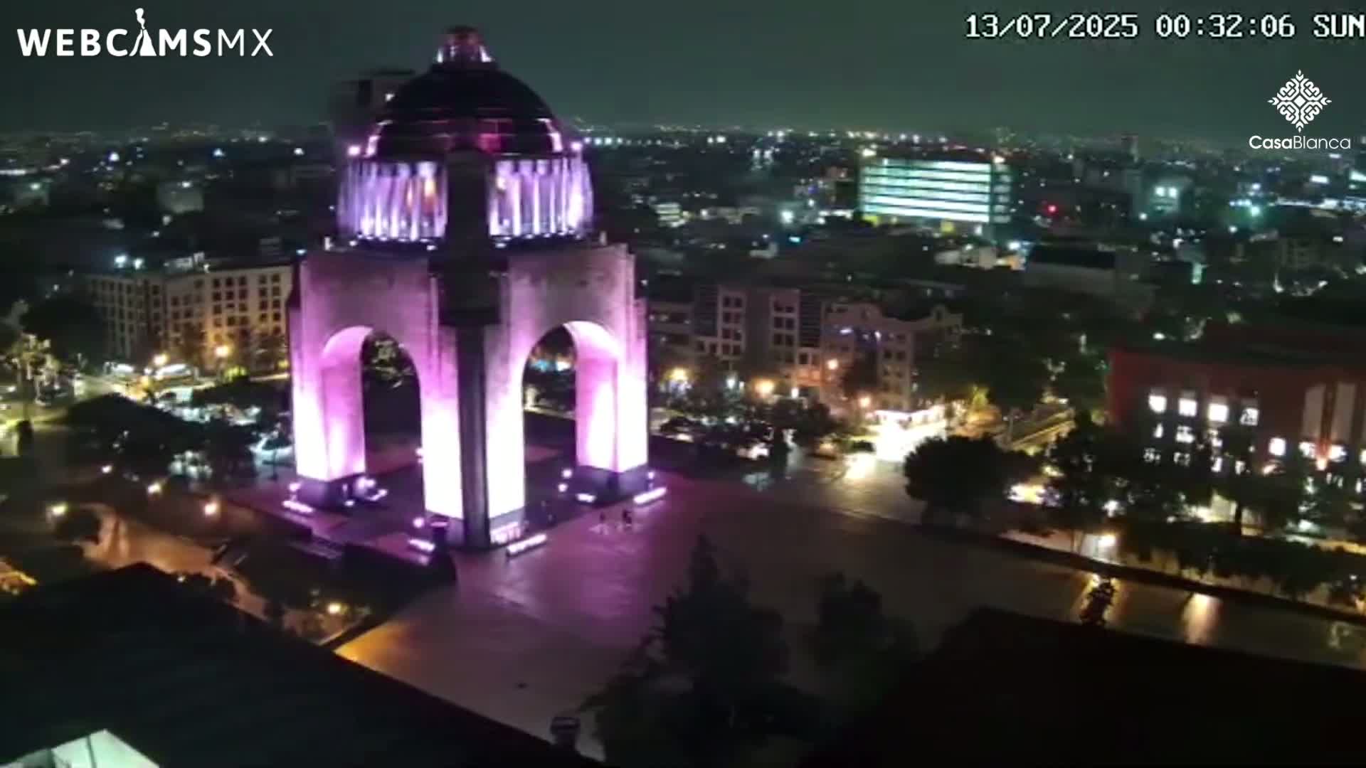Mexico City, Monumento A la Revolución (Monument to the Revolution) & Plaza de la República Square Live Cam - Cuauhtemoc, Ciudad de Mexico, Mexico 