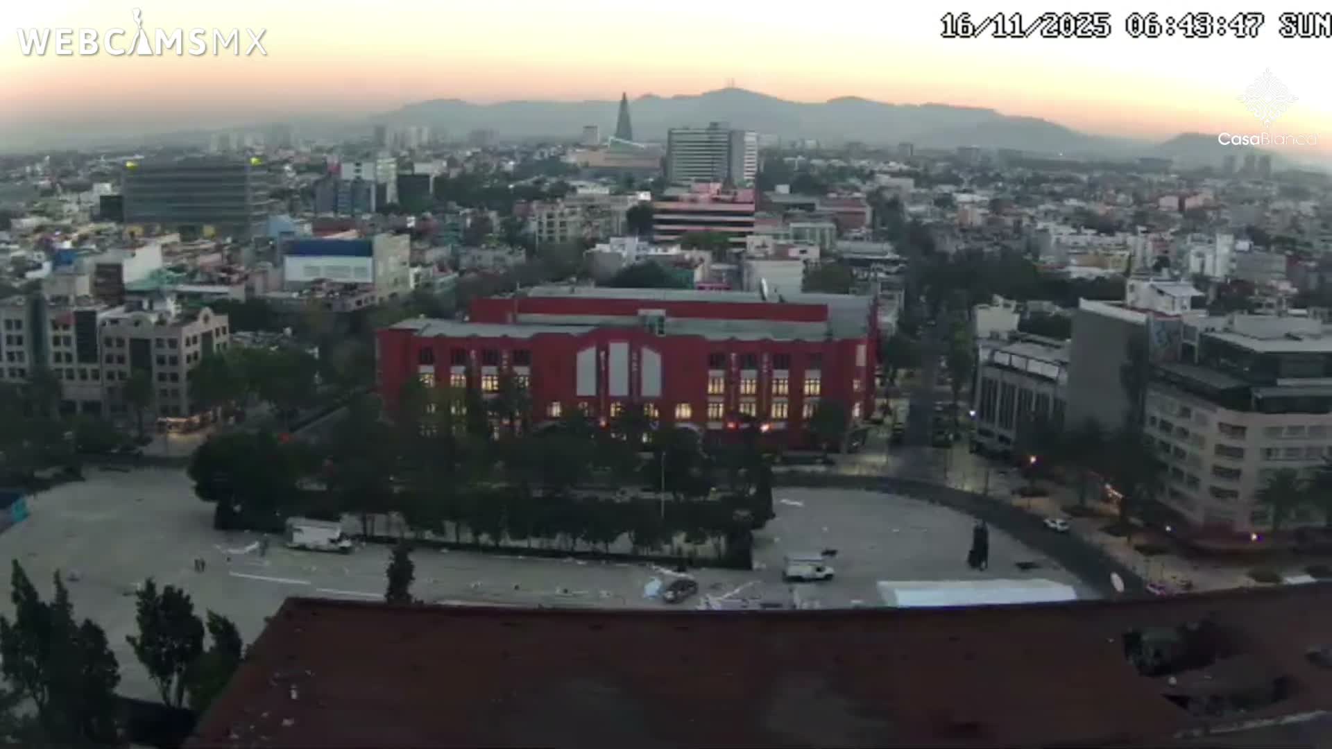 Mexico City, Monumento A la Revolución (Monument to the Revolution) & Plaza de la República Square Live Cam - Cuauhtemoc, Ciudad de Mexico, Mexico 