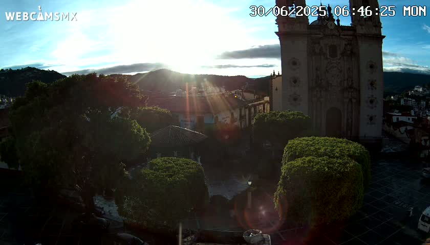 Taxco, Church -  Templo de Santa Prisca Temple Live Cam - Taxco de Alarcon,  Guerrero, Mexico