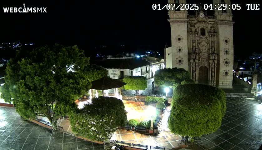 Taxco, Church -  Templo de Santa Prisca Temple Live Cam - Taxco de Alarcon,  Guerrero, Mexico