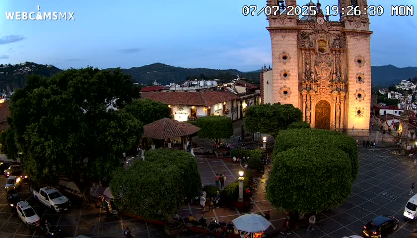 Taxco, Church -  Templo de Santa Prisca Temple Live Cam - Taxco de Alarcon,  Guerrero, Mexico