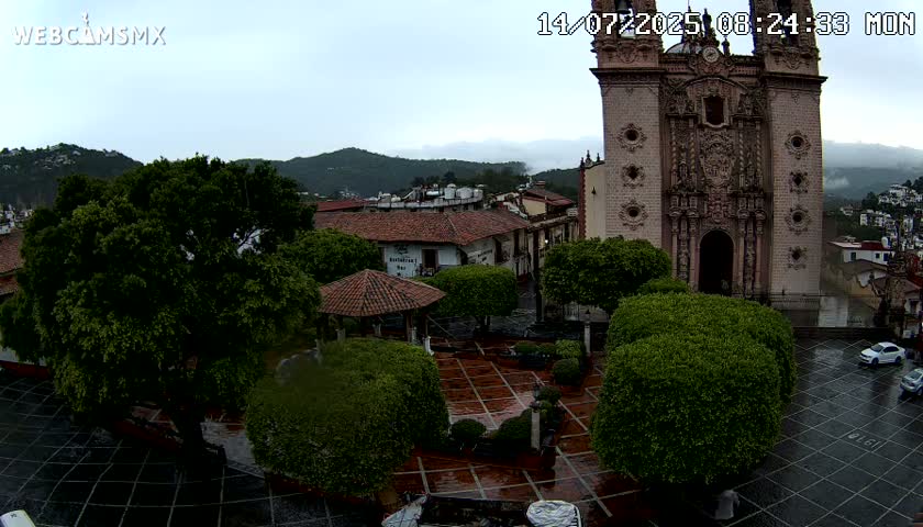 Taxco, Church -  Templo de Santa Prisca Temple Live Cam - Taxco de Alarcon,  Guerrero, Mexico