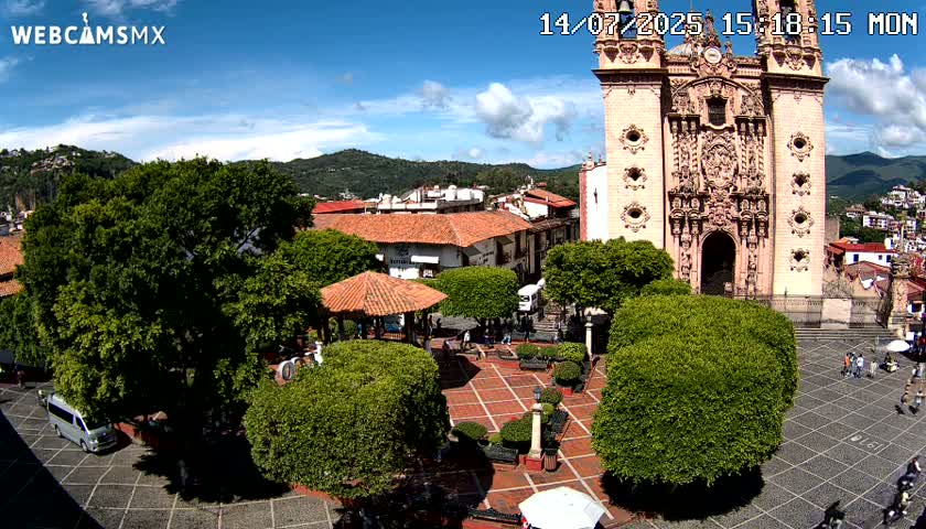 Taxco, Church -  Templo de Santa Prisca Temple Live Cam - Taxco de Alarcon,  Guerrero, Mexico