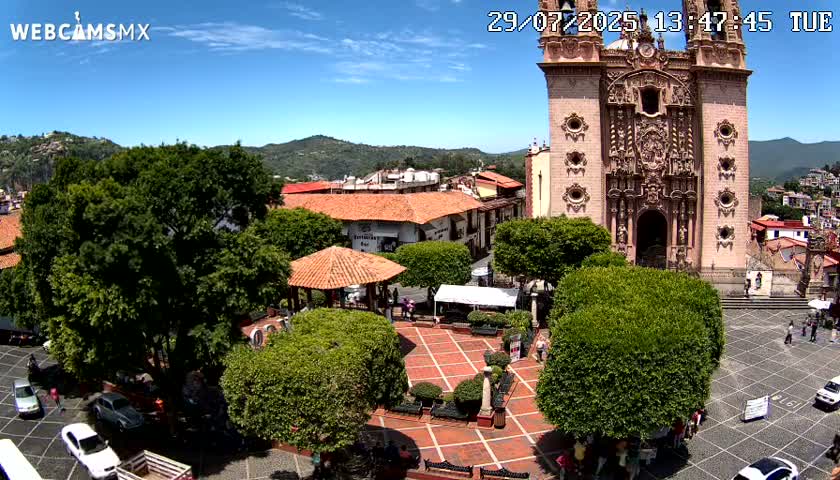 Taxco, Church -  Templo de Santa Prisca Temple Live Cam - Taxco de Alarcon,  Guerrero, Mexico