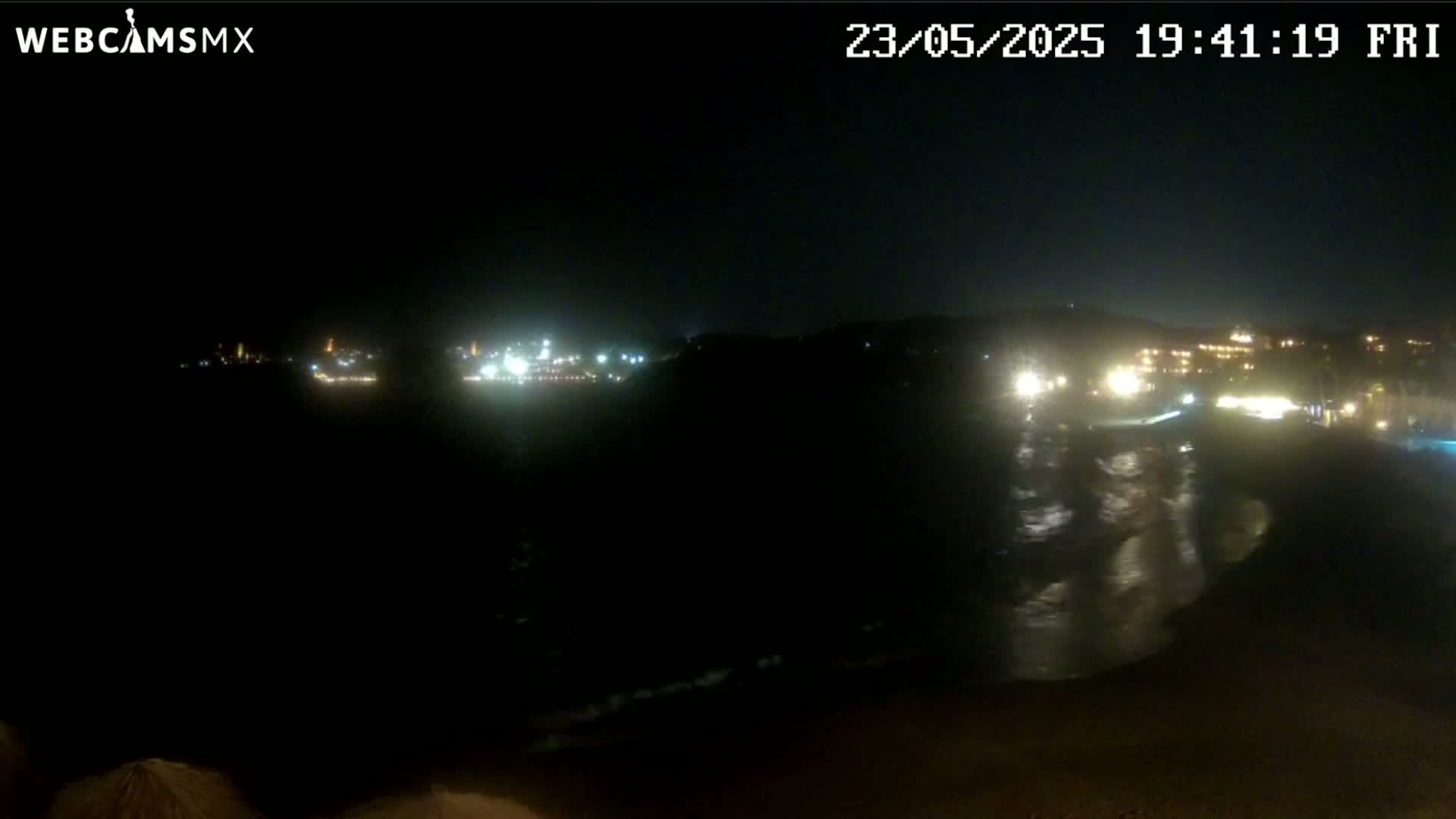Crucecita, Playa Tangolunda Beach Live Cam - Santa Maria Huatulco, Oaxaca, Mexico