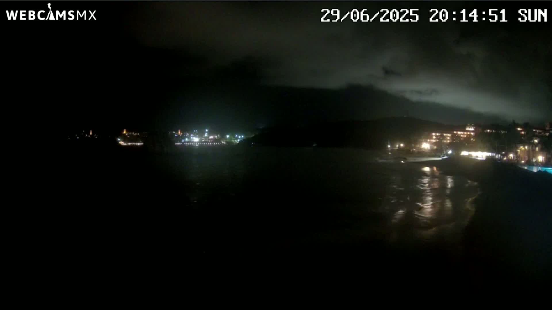 Crucecita, Playa Tangolunda Beach Live Cam - Santa Maria Huatulco, Oaxaca, Mexico
