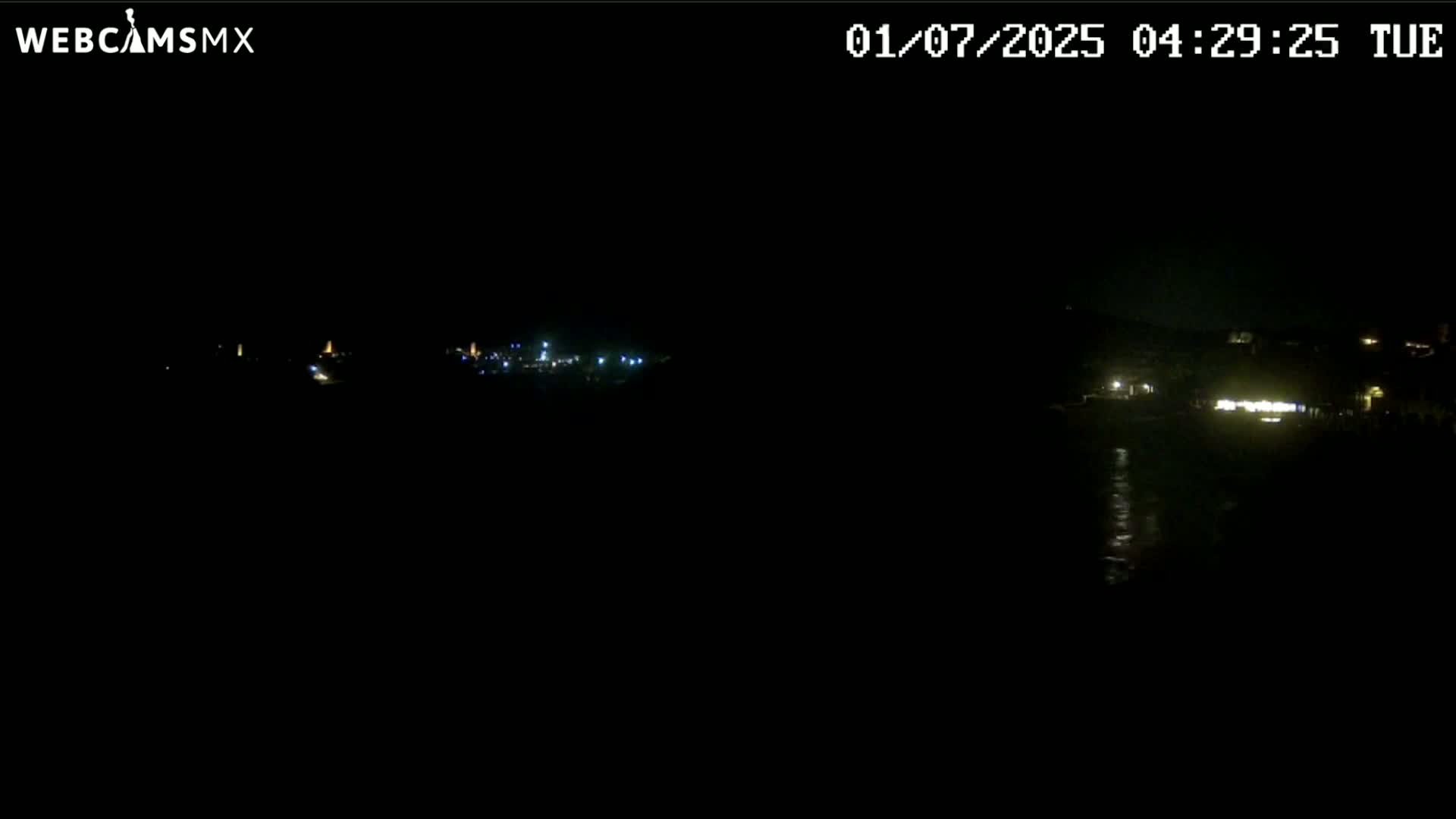 Crucecita, Playa Tangolunda Beach Live Cam - Santa Maria Huatulco, Oaxaca, Mexico